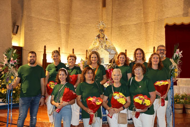 GALERIA de FOTOS de l'ofrena de flors a la Mare de Déu de Loreto de Xàbia GALERIA de FOTOS de l'ofrena de flors a la Mare de Déu de Loreto de Xàbia